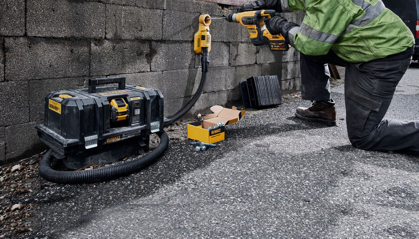 DeWalt FLEXVOLT Dust Extractors