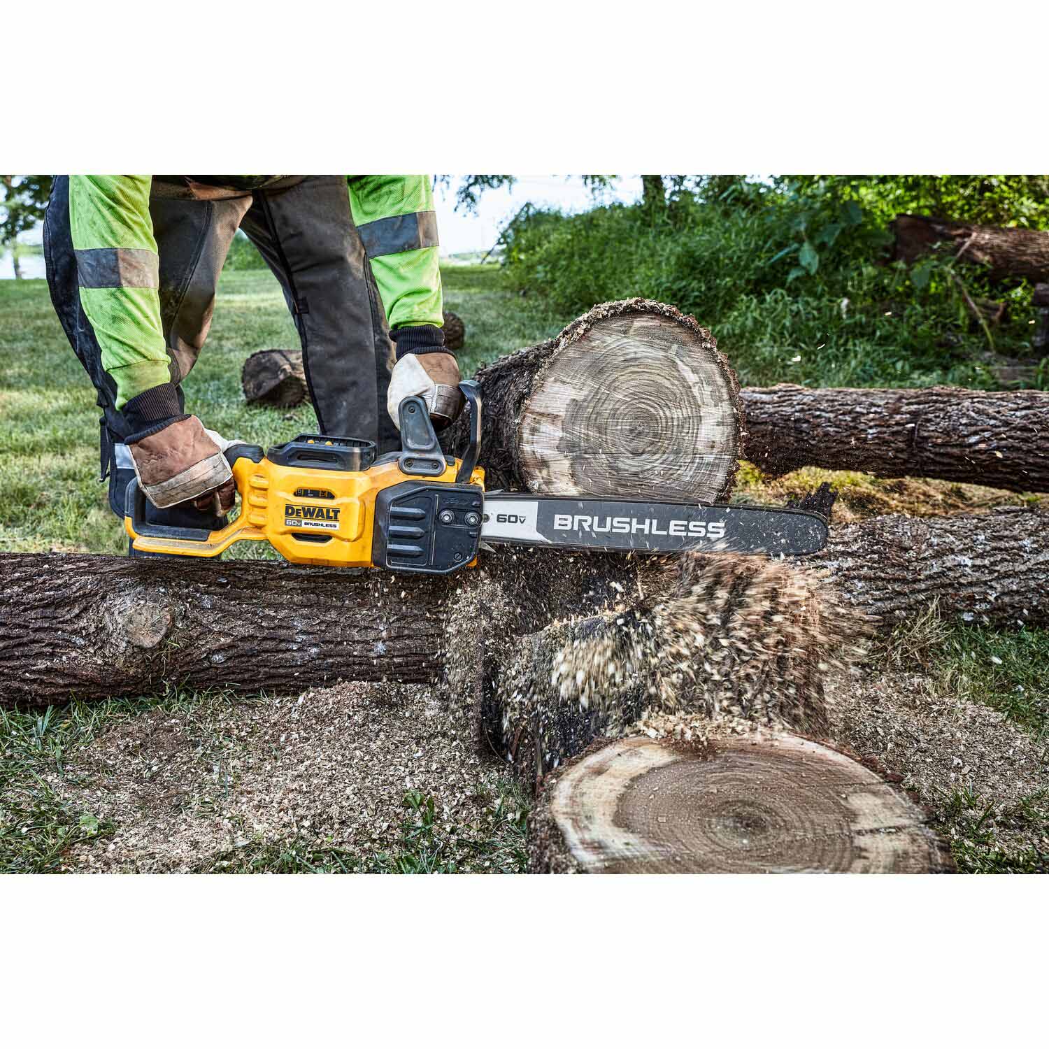 DeWalt DCCS677B 60V MAX* Brushless Cordless 20 in. Chainsaw (Tool Only) - 14