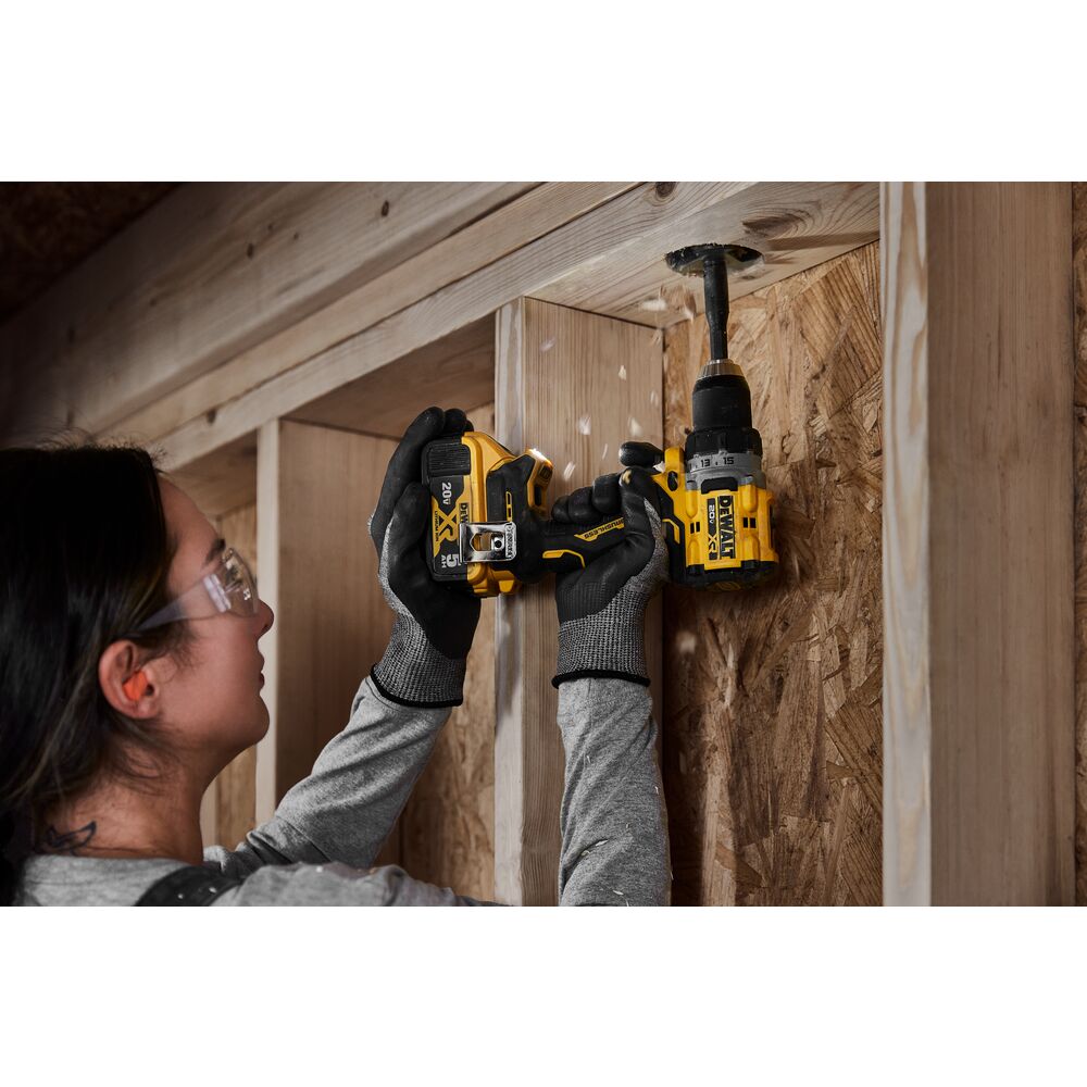 DeWalt DCD800P1 20V Max XR Brushless Cordless 1/2" Drill/Driver 5.0Ah Kit - 10