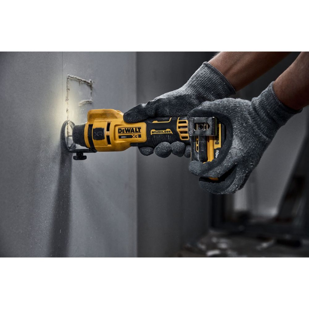 DeWalt DCE555D2 20V MAX* Brushless Drywall Cut-Out Tool Kit - 12