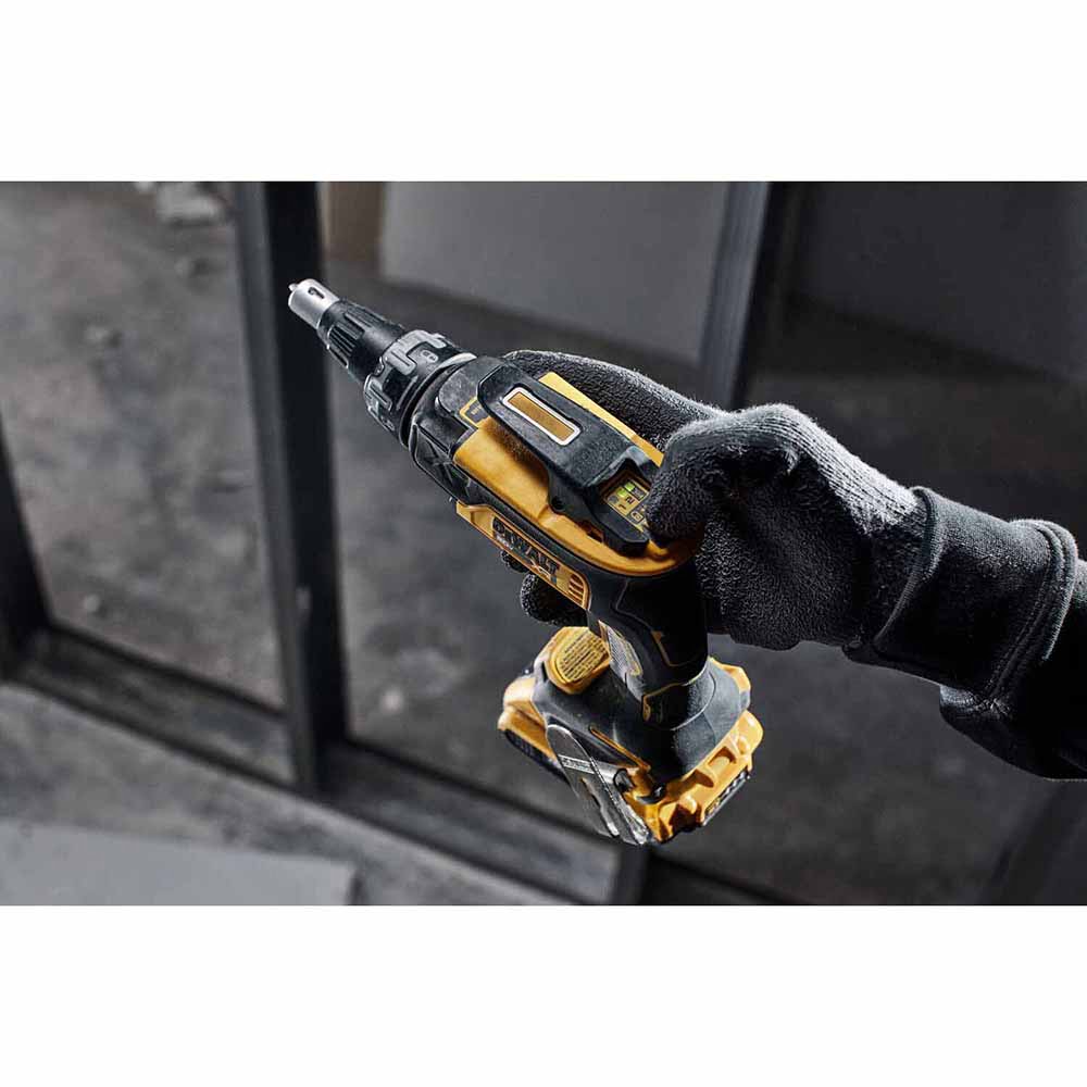 DeWalt DCF630D2 20V MAX XR Brushless Drywall Screwgun Kit (2.0Ah) - 18