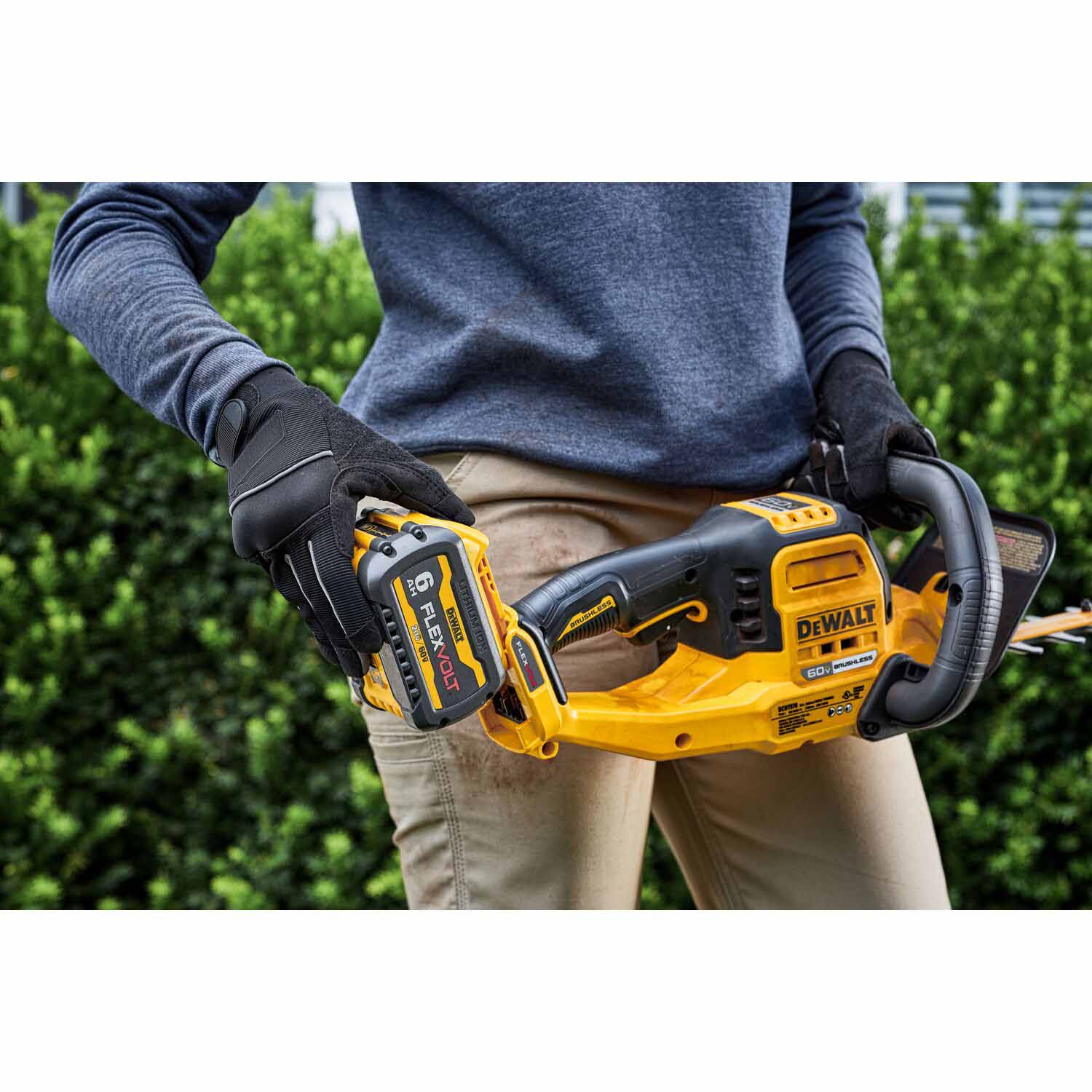 DeWalt DCHT870B 60V MAX* 26 in. Brushless Cordless Hedge Trimmer (Tool Only) - 8