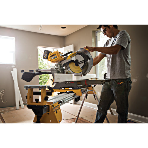 DeWalt DHS790AT2 120V MAX Brushless FlexVolt 12" Sliding Miter Saw Kit - 3