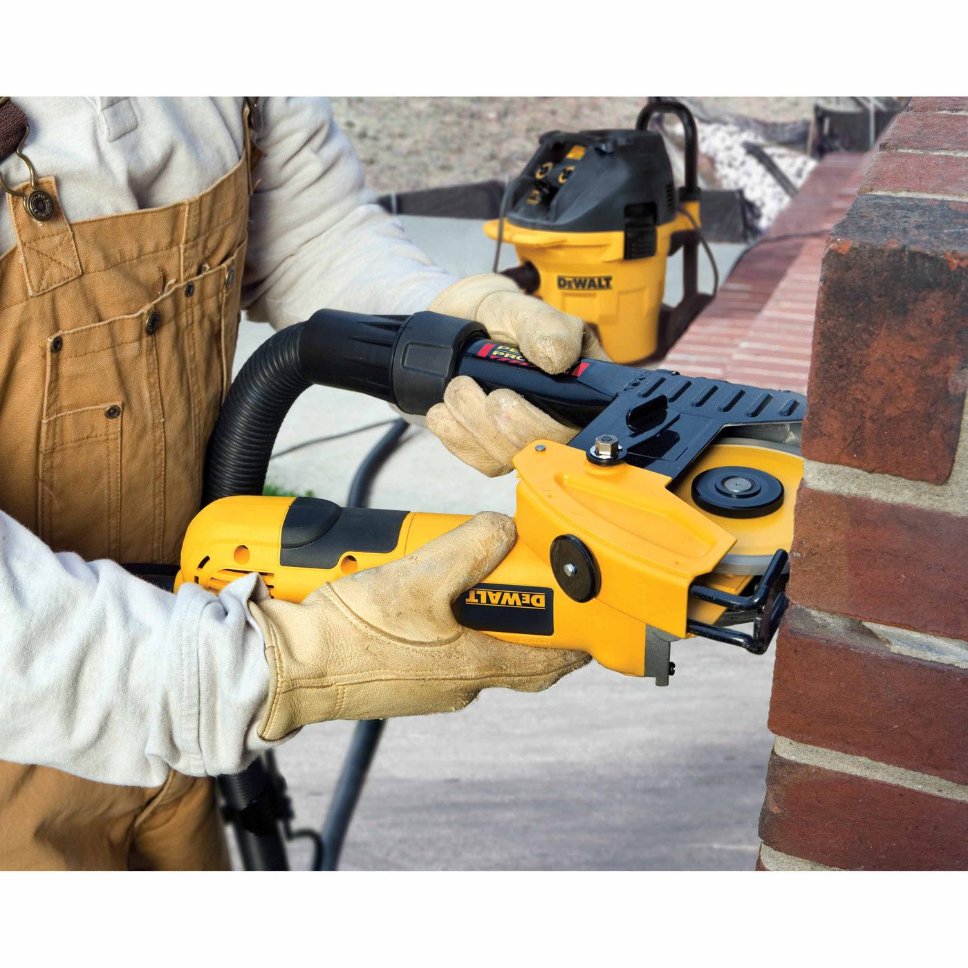 DeWalt DWE46100 5" and 6" Cutting & Tuckpointing Dust Shroud - 2