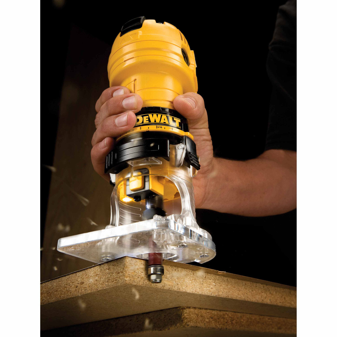 Dewalt DWE6000 4.5 Amp, 31,000 RPM Laminate Trimmer - 2