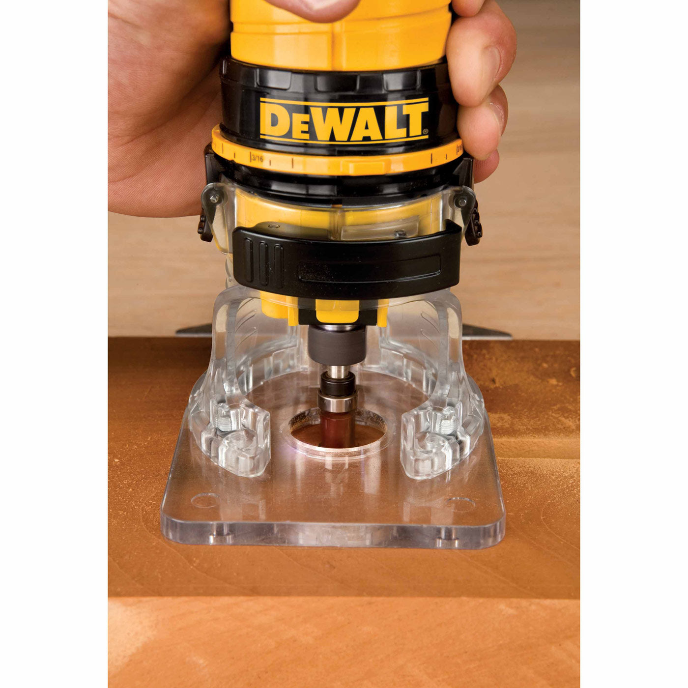 Dewalt DWE6000 4.5 Amp, 31,000 RPM Laminate Trimmer - 4