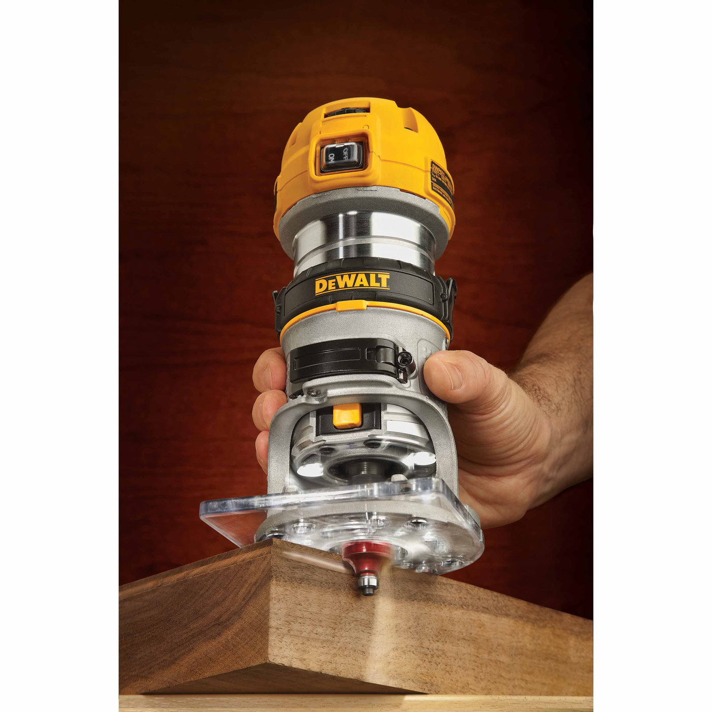 DeWalt DWP611 1-1/4 HP Max Torque Variable Speed Compact Router - 6