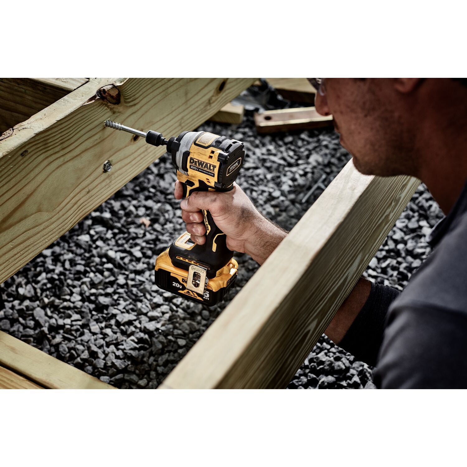 DeWalt DCF850P2 ATOMIC 20V MAX 1 4 in. Brushless Cordless 3 Speed Imp